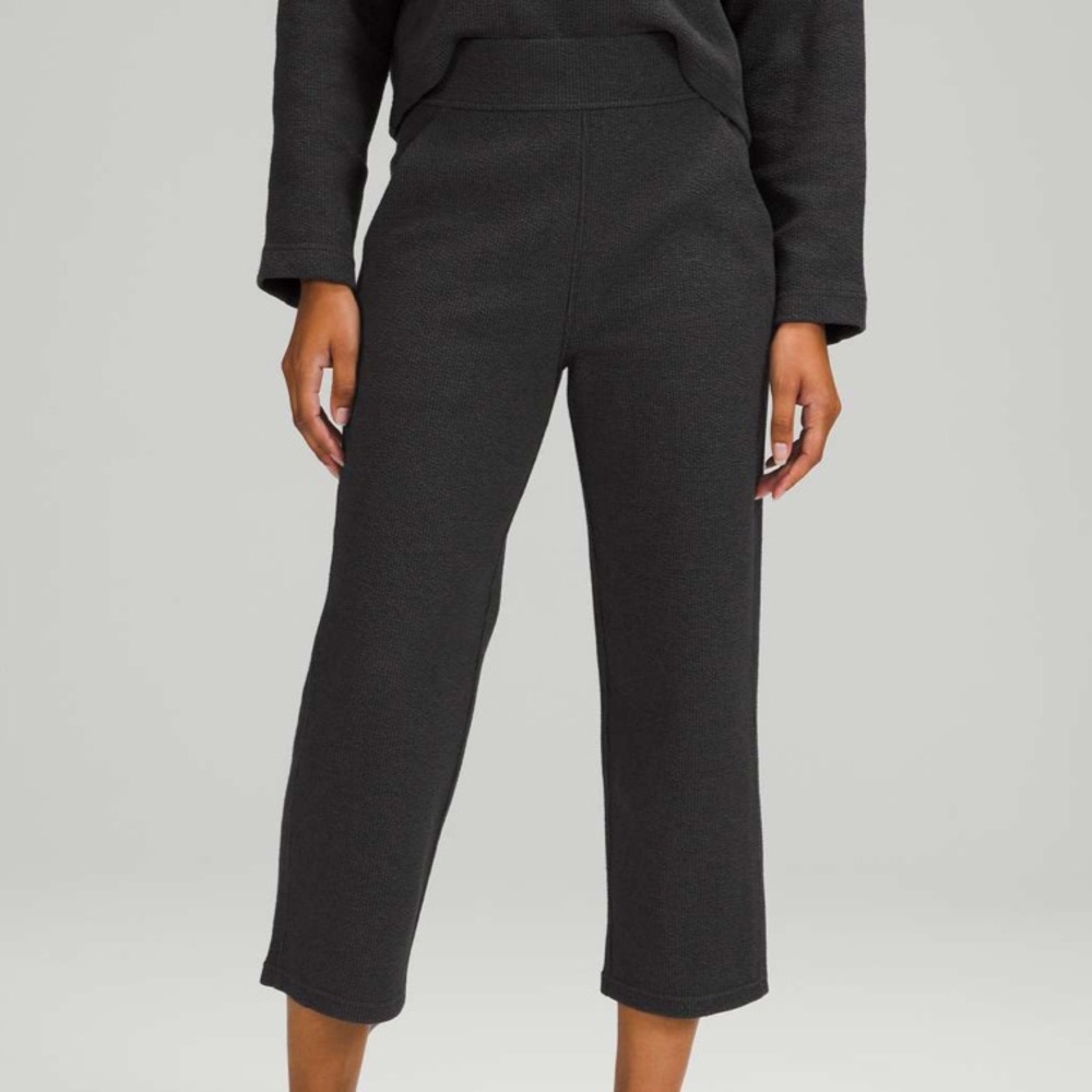 Lululemon Ribbed Straight Leg Super-High-Rise Crop 23" size 4 Heathered Black - Picture 2 of 10